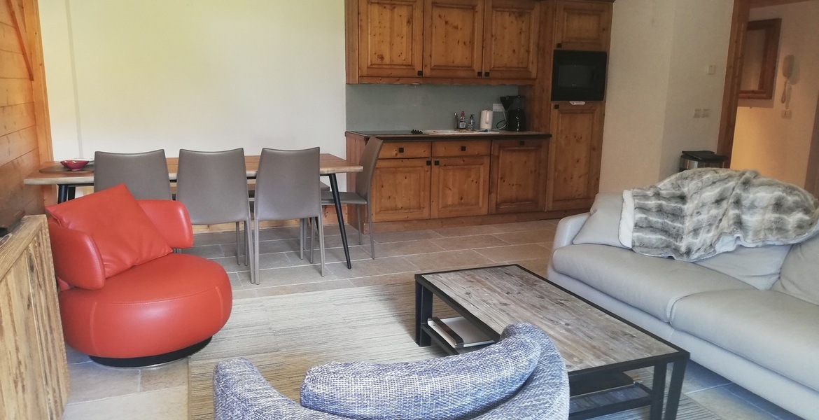 4 rooms 6 people apartment for rent Méribel 1450 m 