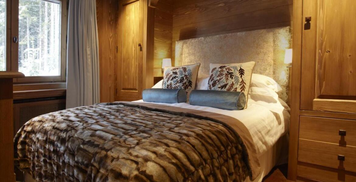 The Chalet is a recently built chalet, luxuriously equipped 