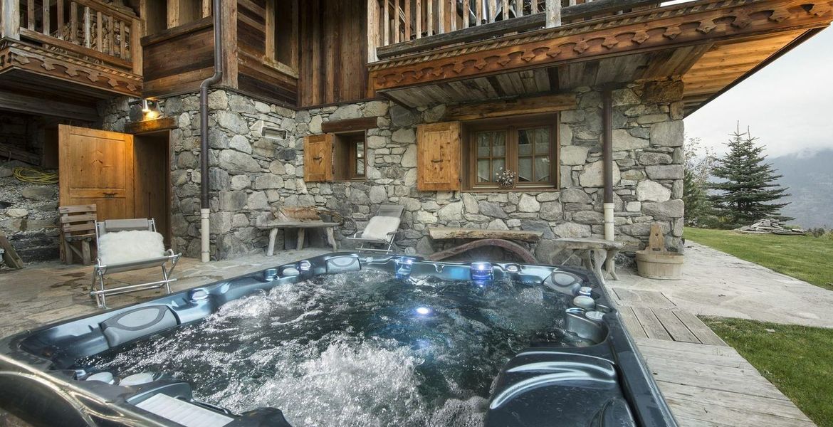 5 Bedroom Chalet in Courchevel 1550 Village for rent 