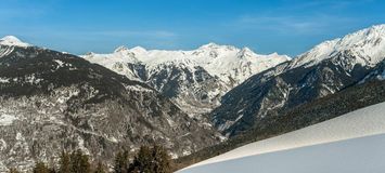 Chalet avec vue incroyable