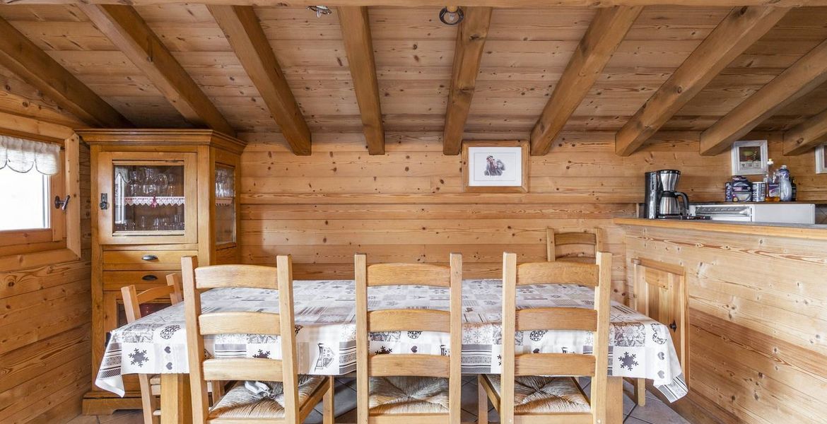 Ce chalet 4 chambres pour 8 personnes de 105m² sur 3 niveaux