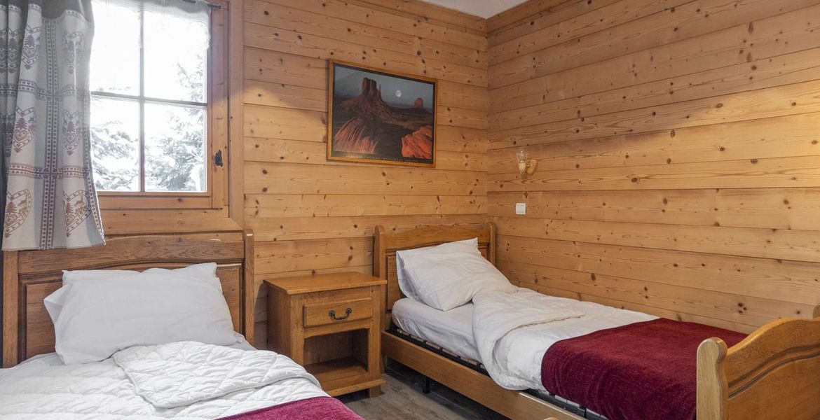 This 4 bedrooms chalet for 8 persons of 105 sq-meter