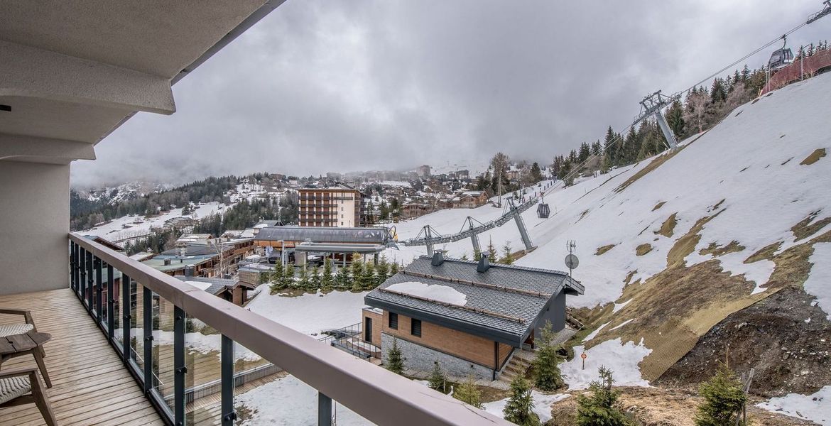 Un appartement de luxe 9 personnes skis aux pieds à louer