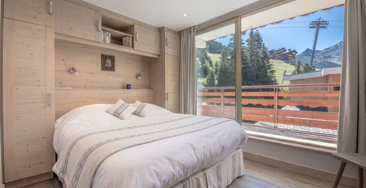 Gran apartamento acogedor en estilo moderno de montaña 