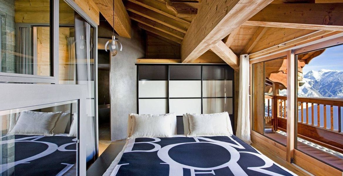 Savoyard Chalet  in Courchevel 1850