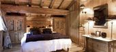 The mountain chalet in Courchevel 1850