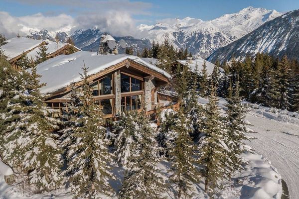 Familial Chalet á Pralong , Courchevel 1850