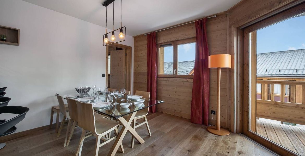 Located on the first floor in a new residence of Courchevel 