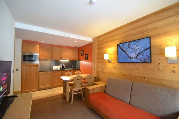 Spacious flat in  Couchevel 1850