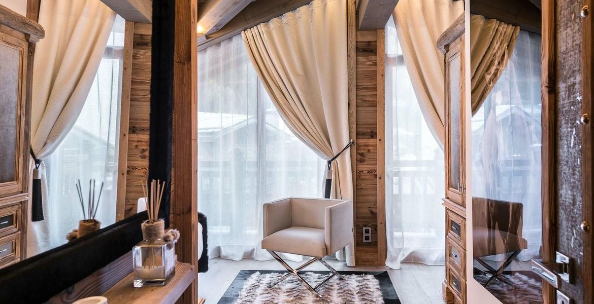 Luxury Chalet  in Courchevel 1300 