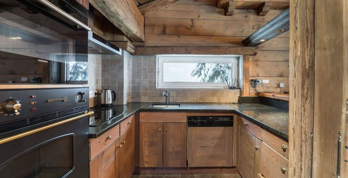 Chalet in Nogentil, Courchevel 1850 for rental with 168 sqm 