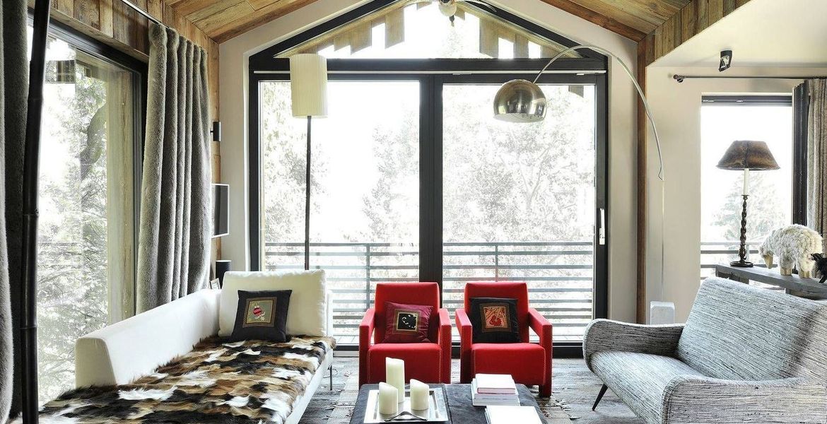 Cozy Chalet in Courchevel 1550