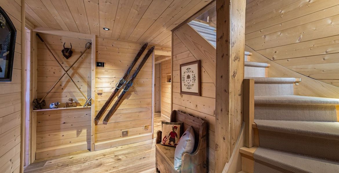 Chalet à louer à Plantret Courchevel 1850 avec 230 m² 