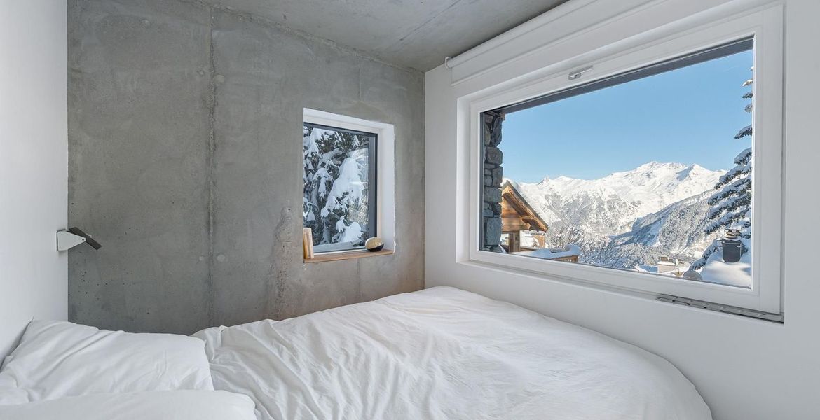 Two bedroom chalet in Courchevel 1850 for rent with 51 sqm 