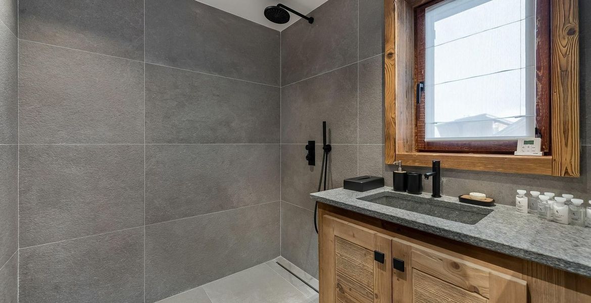 Luxury chalet rental in Courchevel 1550 Village