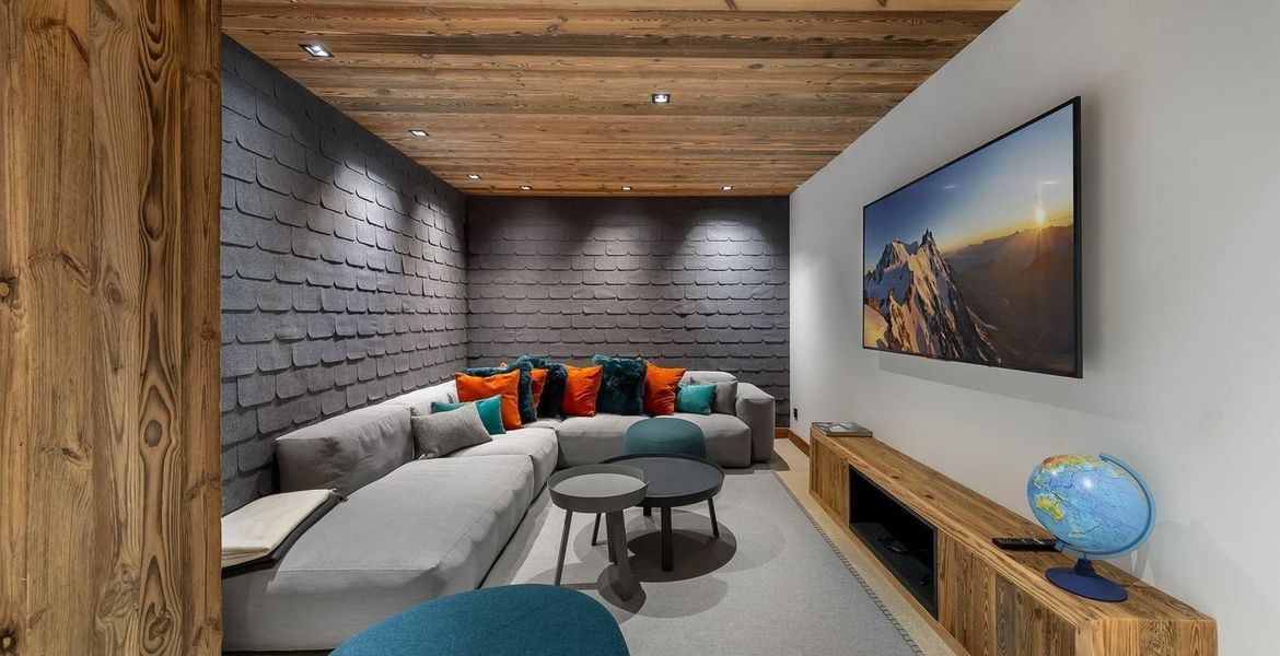 Luxury chalet rental in Courchevel 1550 Village