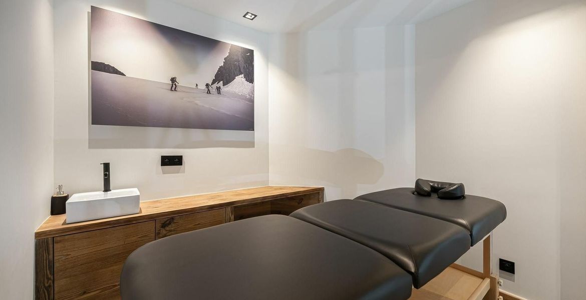 Luxury chalet rental in Courchevel 1550 Village