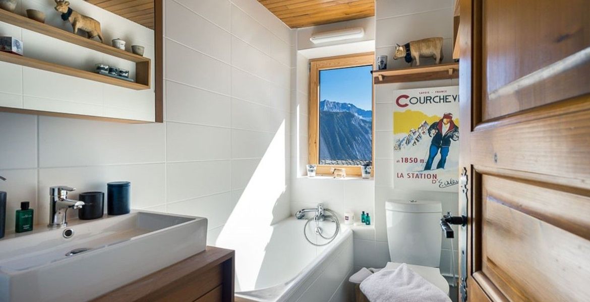 Courchevel 1850 100 sqm 3 bedrooms and cabine for 10 guests