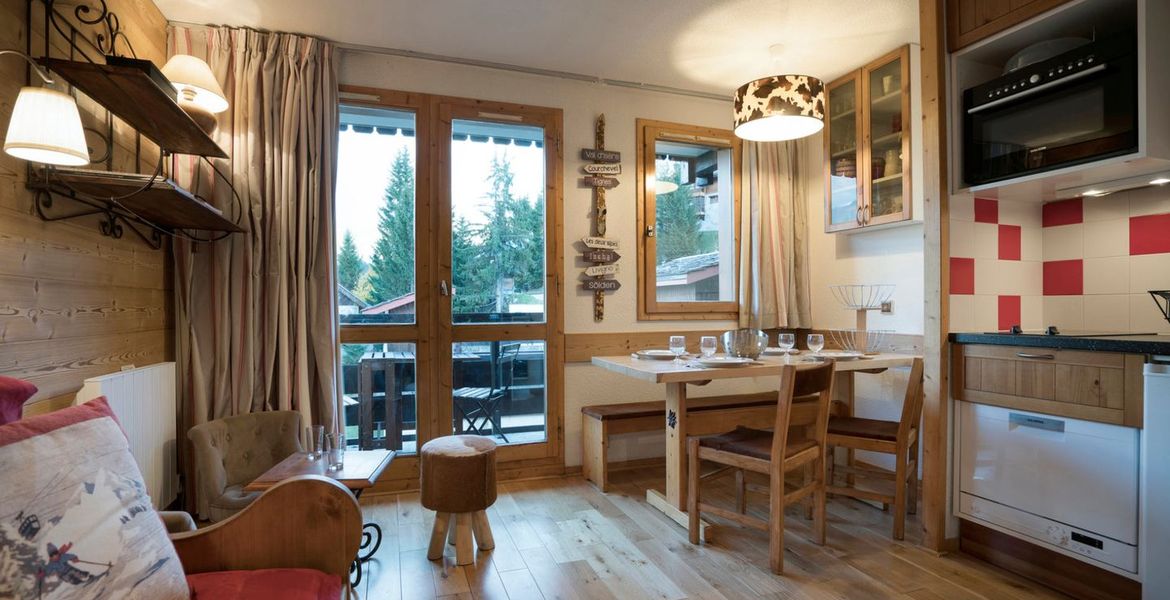 Rental - Courchevel Village  2 1/2 rooms, 32 m², equipped 
