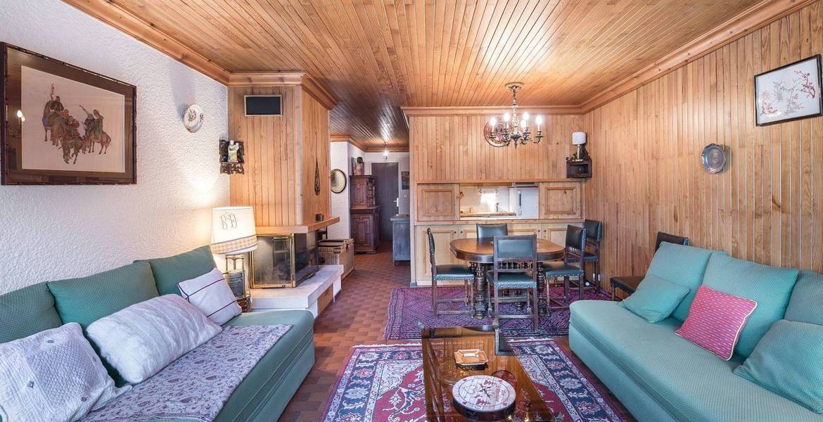 Apartment, in Courchevel 1650 Moriond - for 6 -- 57 m²