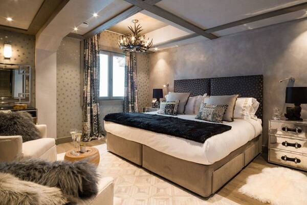 A luxurious apartment, recently renovated in Courchevel 1850