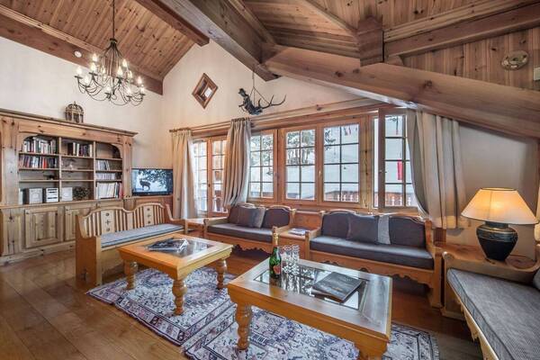 Chalet à Courchevel 1650 à louer - 210 m² de surface