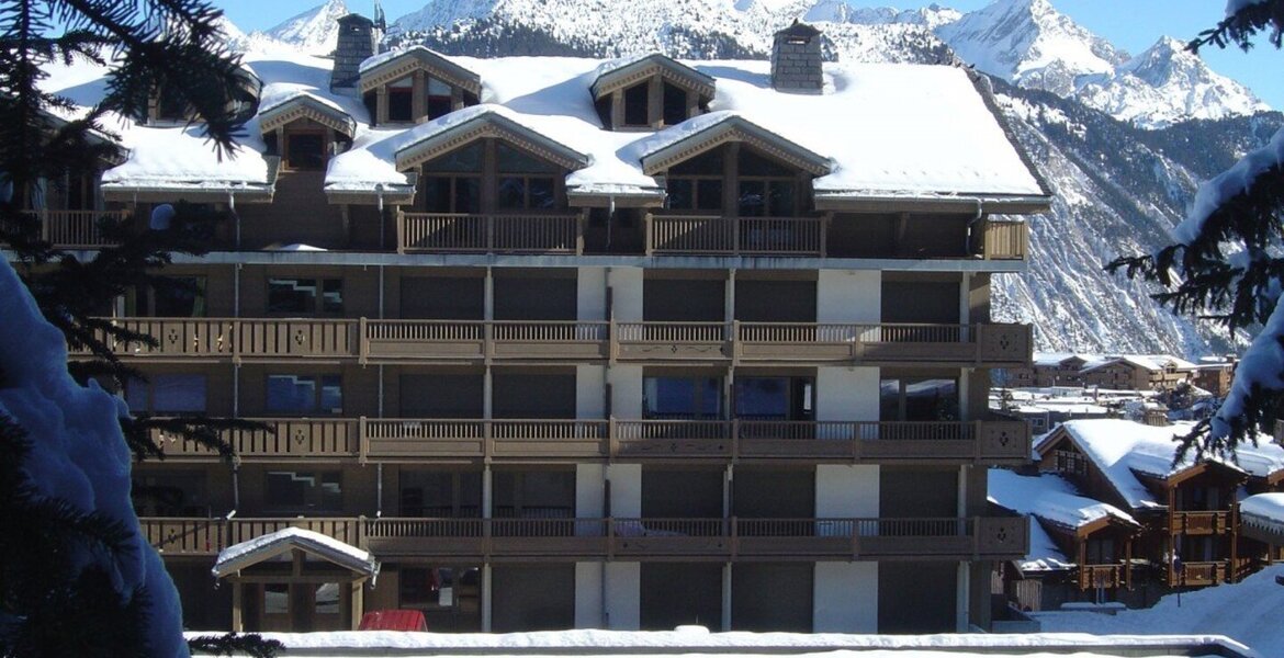 Apartamento en Courchevel 1850, Censo 120 m2  4 dormitorios