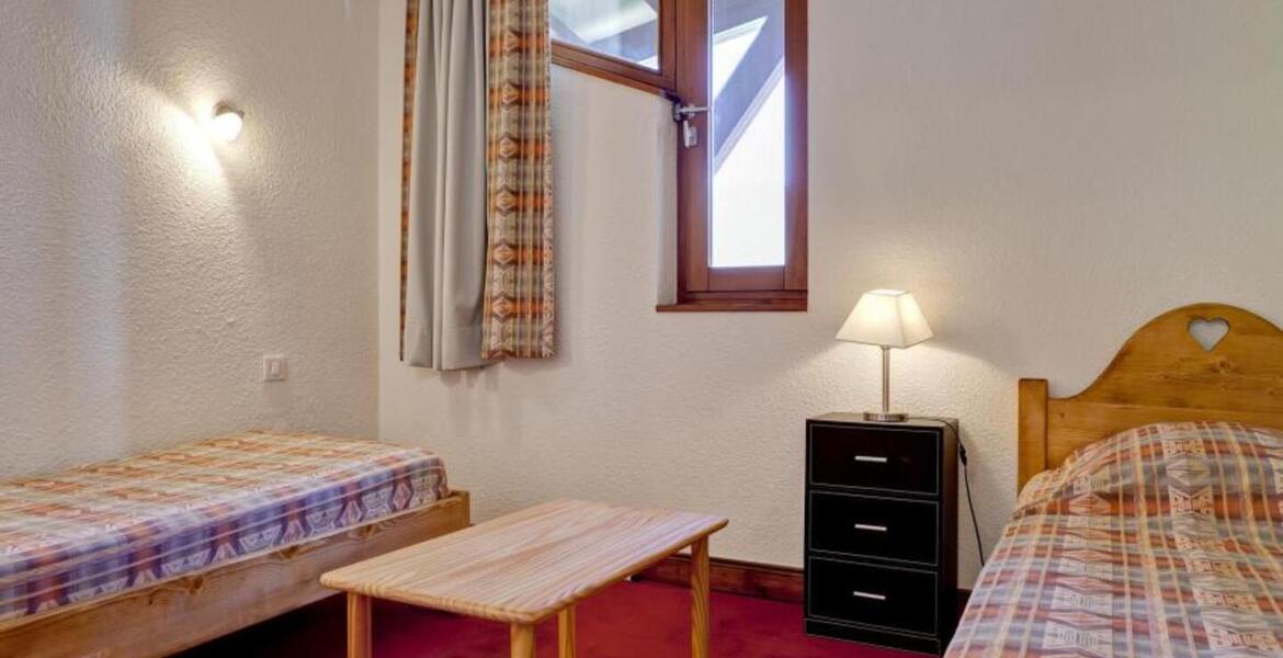 This apartment is located in the heart of La Tania station