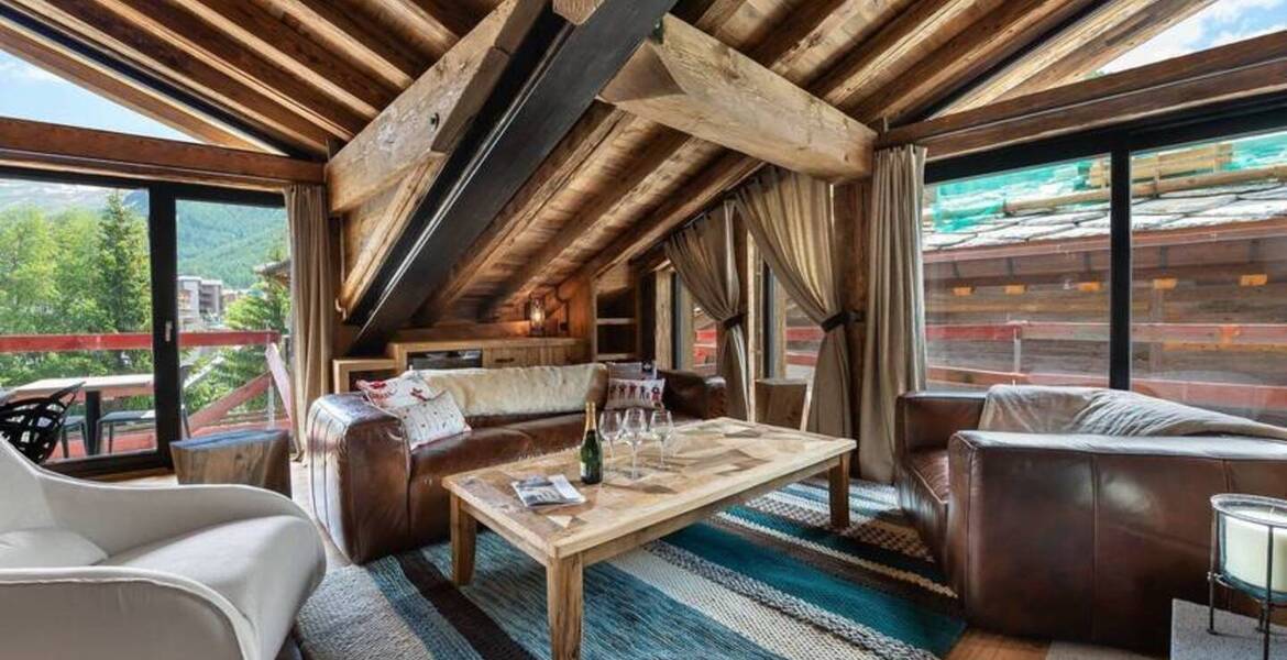 Ce Chalet peut accueillir 10 personnes à Val D Isère 