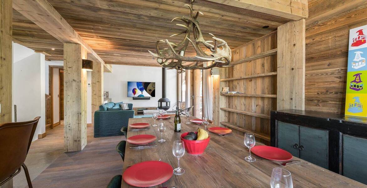 Appartement à louer niché à Le Raffort, Méribel 175m²