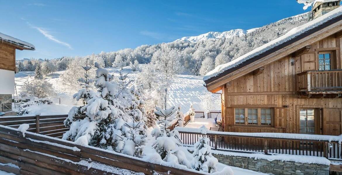 Appartement à louer niché à Le Raffort, Méribel 175m²