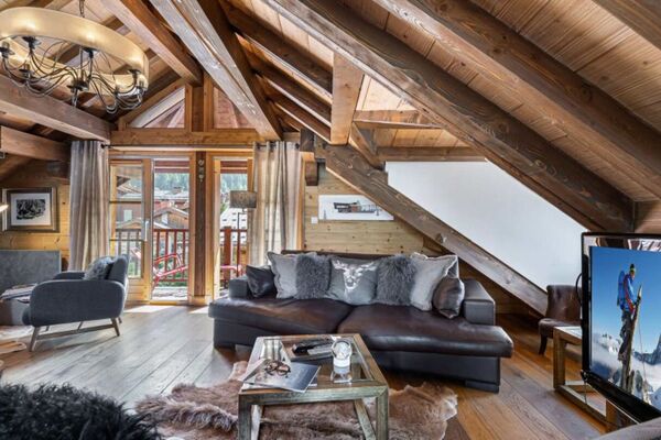 Appartement spacieux à Courchevel 1300 Le Praz à louer