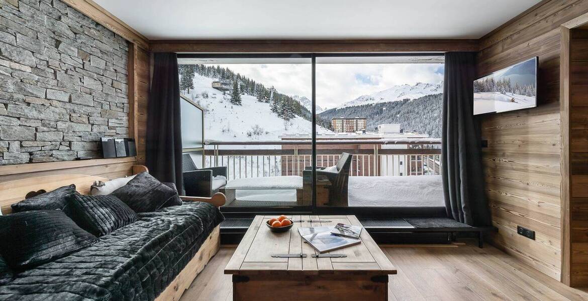 Located in the centre of Courchevel 1650 Moriond