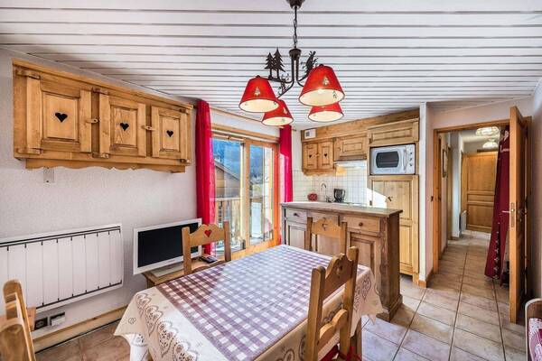 This apartment for rental with Savoyard style in Méribel 