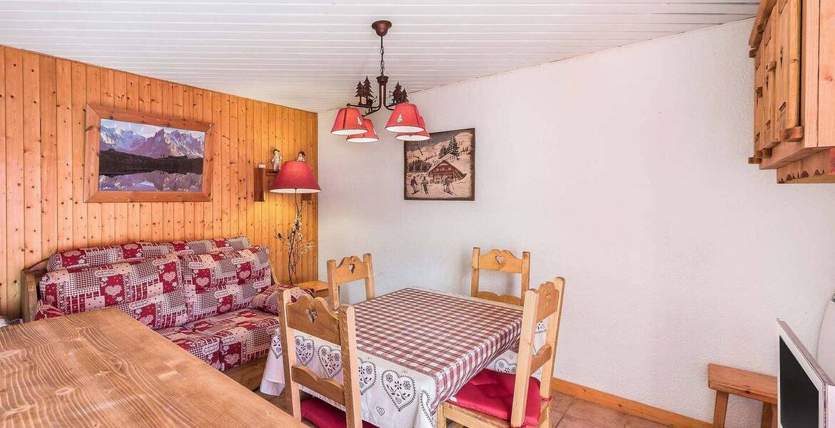This apartment for rental with Savoyard style in Méribel 