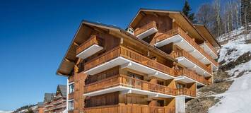 This apartment for rental with Savoyard style in Méribel 