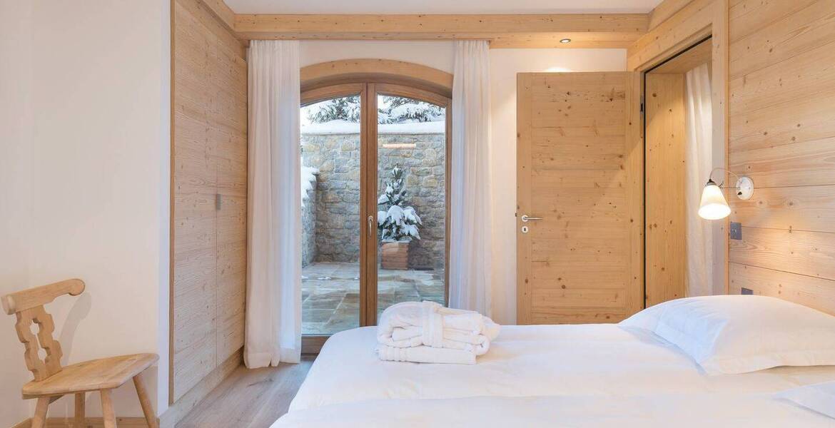 Grâce à sa surface de 110m² et ses trois chambres