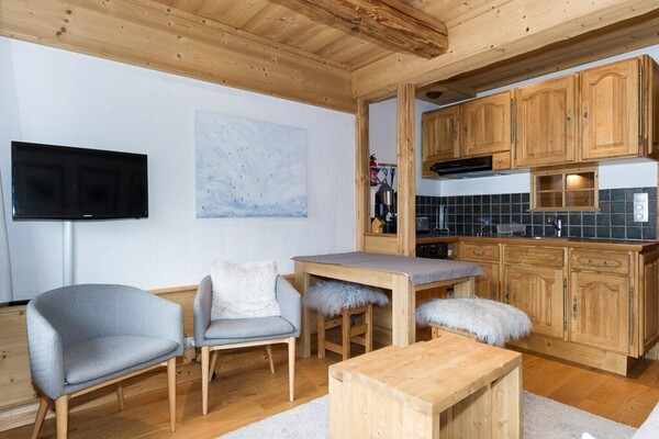 Cosy studio for rental located in Bellecôte, Courchevel 1850