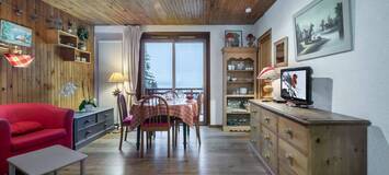 This apartment is located in the center of Courchevel 1850 
