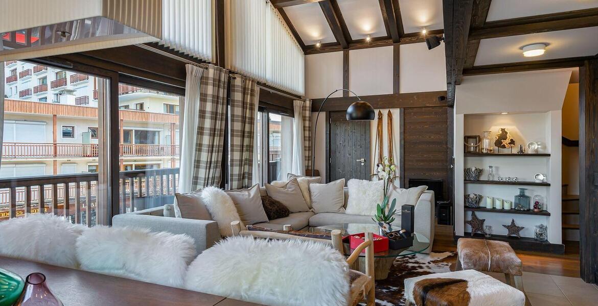 Ce magnifique duplex à louer est idéalement à Courchevel1650