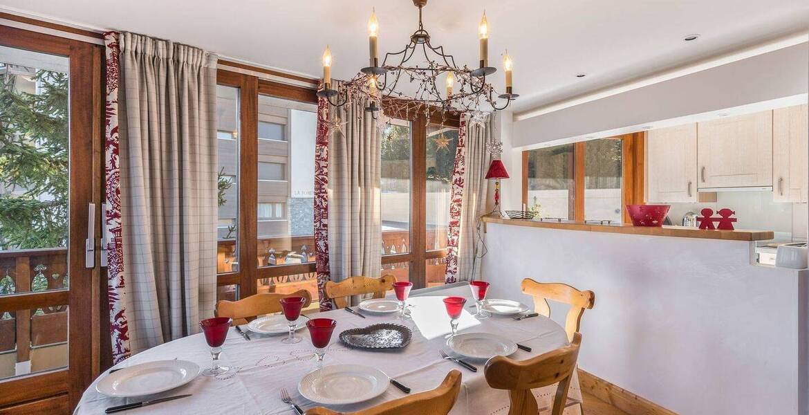 Apartment for rental is located in the Plantret Courchevel 