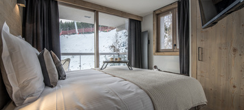 Apartment offers an exceptional and sunny view in Courchevel