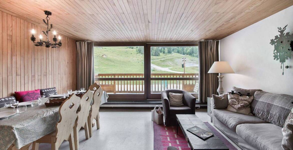 Bright traditional apartment for rental, Courchevel 1550 