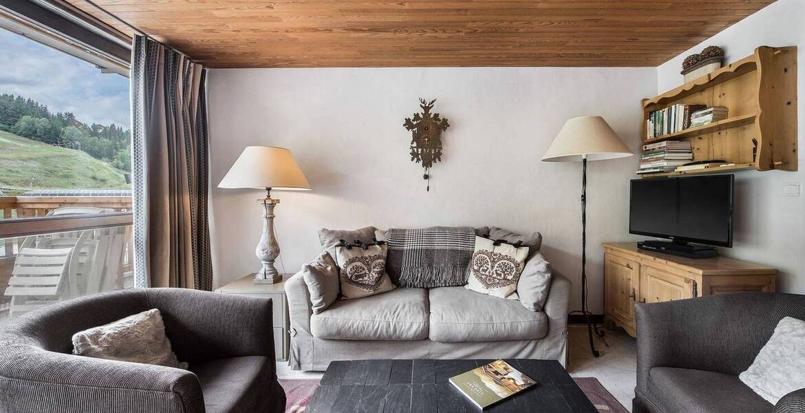 Bright traditional apartment for rental, Courchevel 1550 