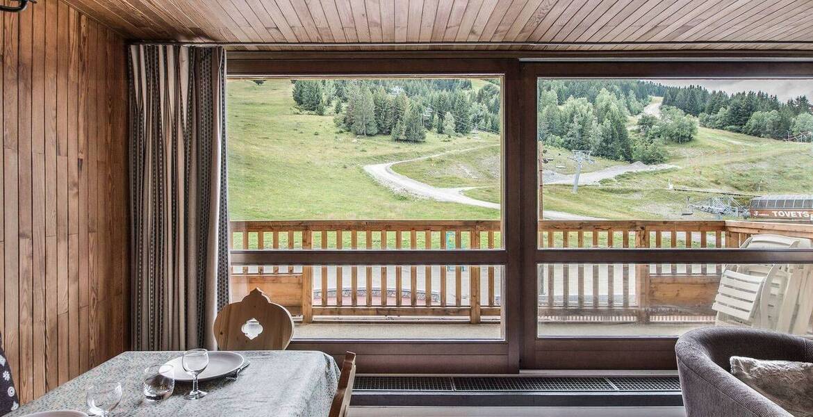 Bright traditional apartment for rental, Courchevel 1550 