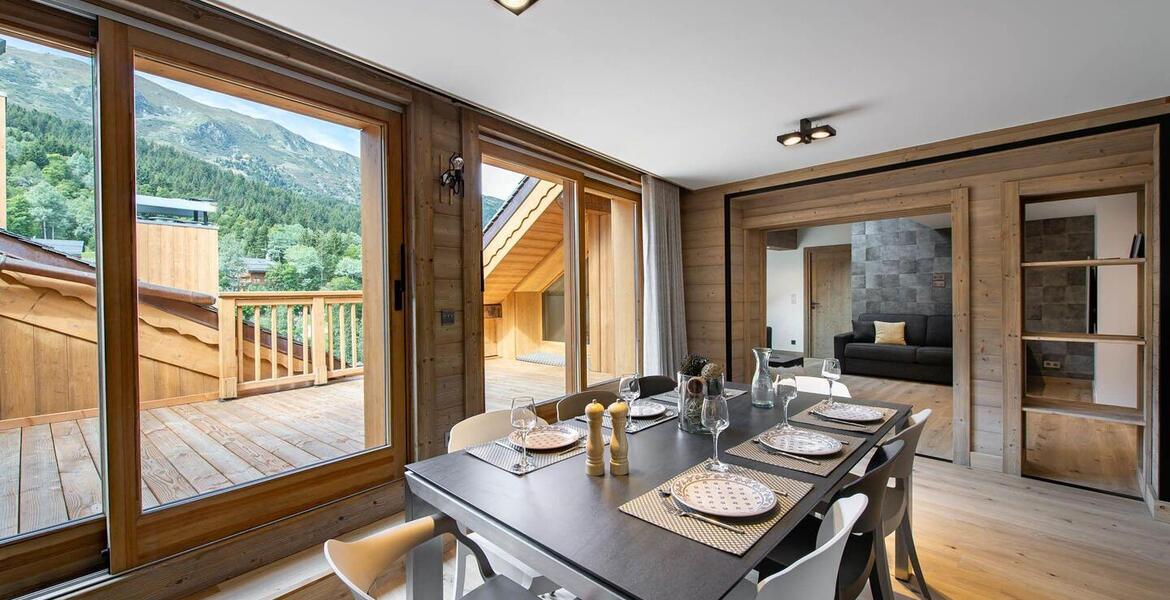 This apartment is in the heart of Meribel, Méribel Station