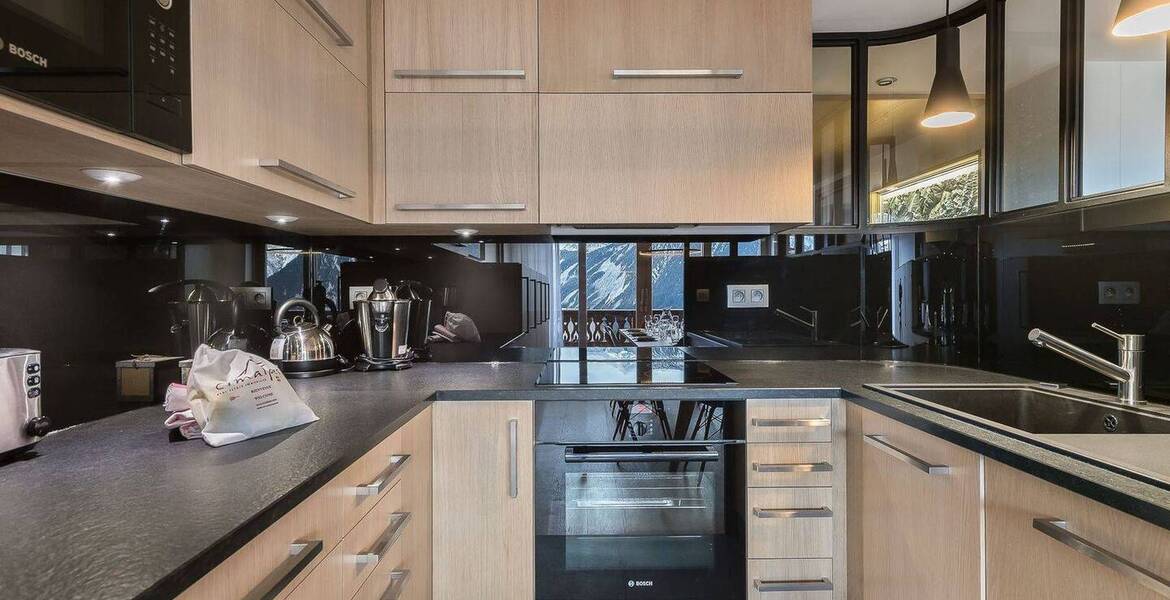 Hermoso apartamento de 4 habitaciones en el tercer piso 