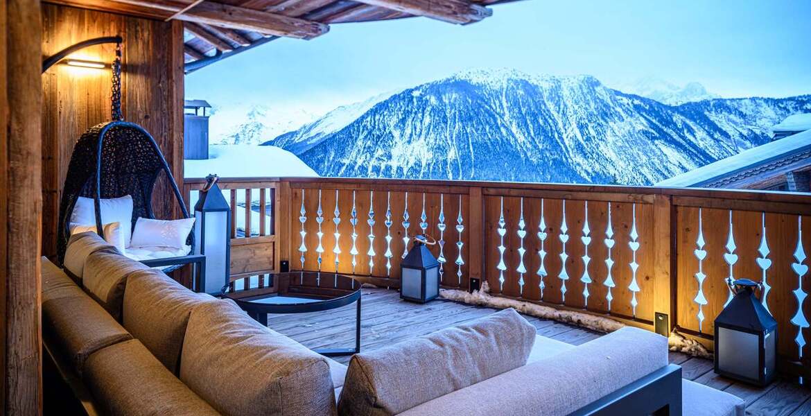 Contemporary alpine apartment in Courchevel 1850 for rental 