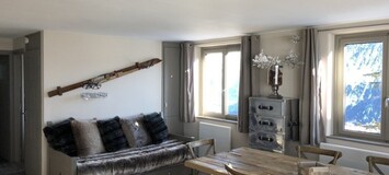 A warm, bright and cozy apartment in the heart of Courchevel