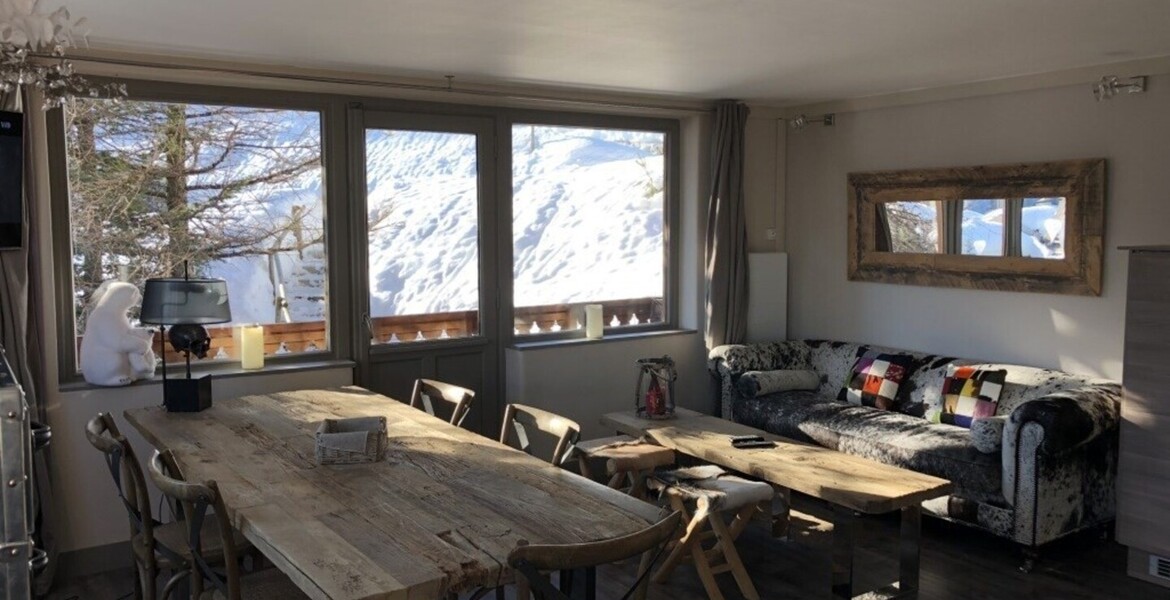 Un apartamento cálido, luminoso y acogedor en Courchevel1850